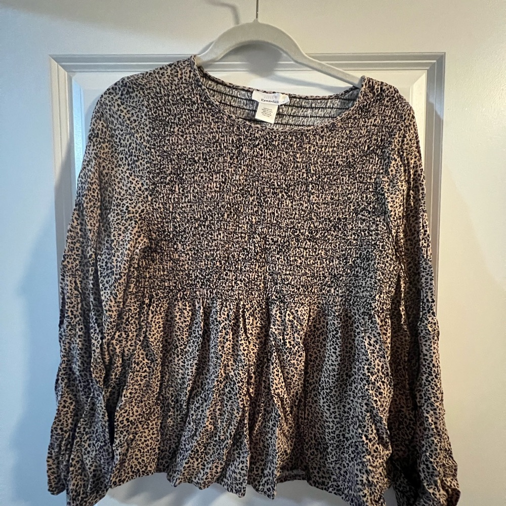 Urban Romantics Women's Viscose Boho Smocked Leopard Print Long Sleeve Large